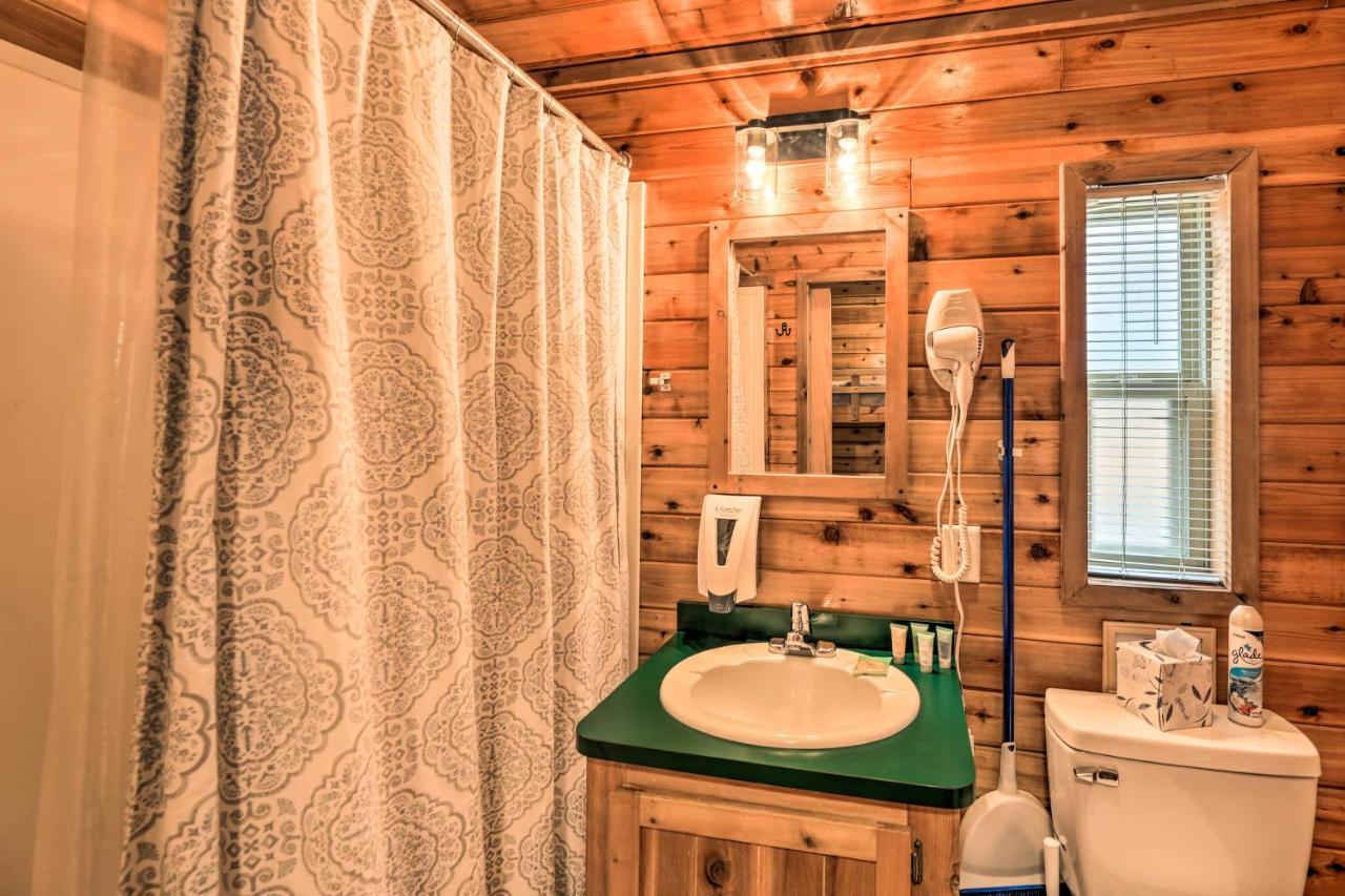 Charming New Bern Log Cabin - Pets Welcome! Exterior foto